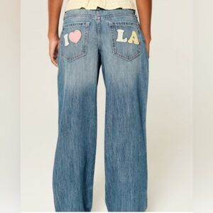Hollister Low Rise Wide Leg Jeans with 'I ♥ LA' Design 4S 27W